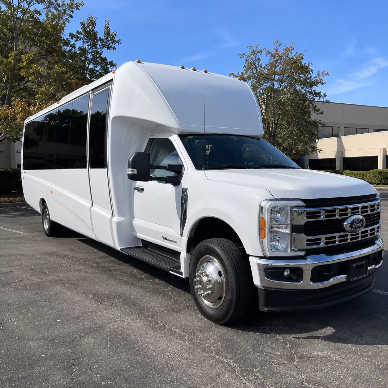 airport transfer buses for fll and mia corporate groups