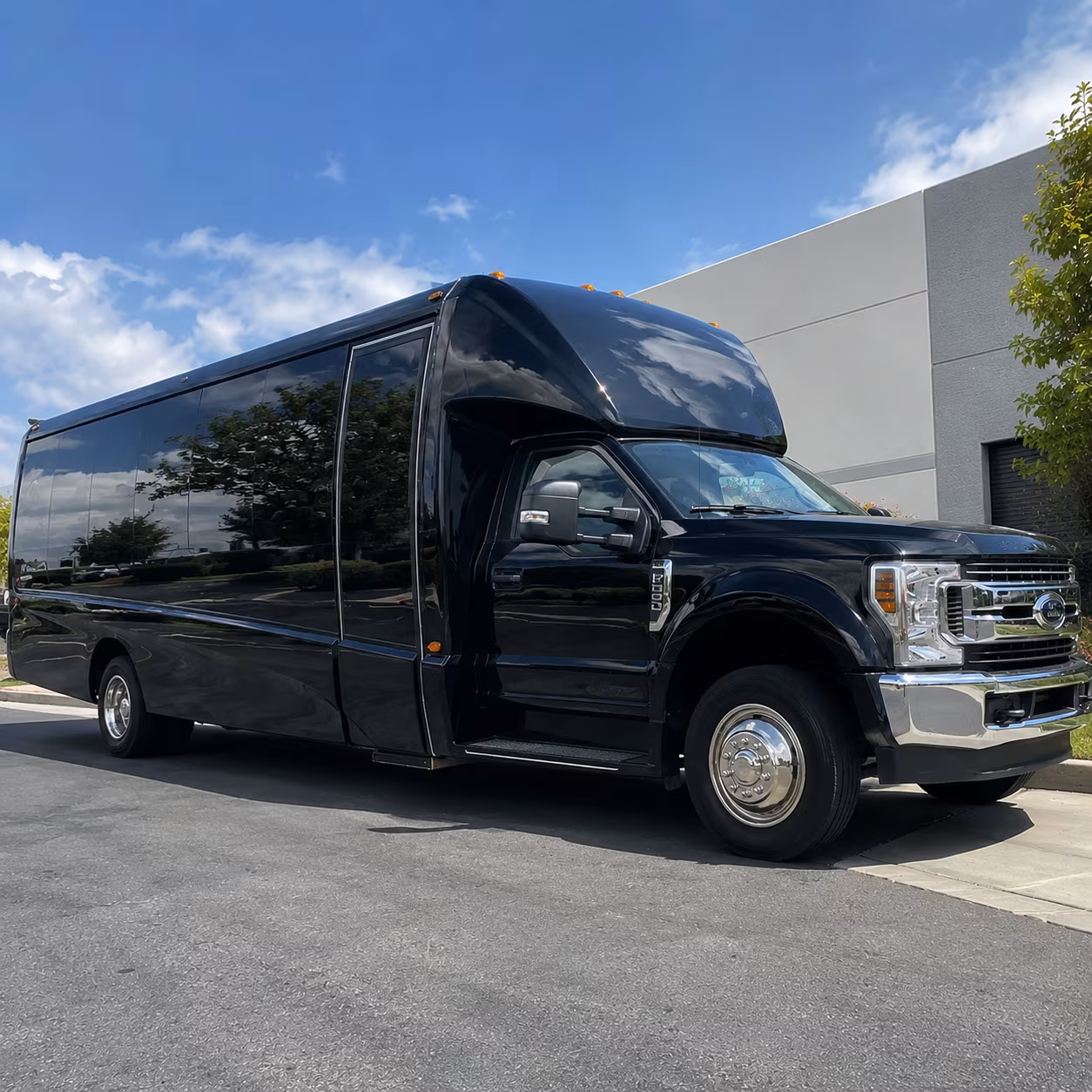 buses for college and university field trips in the fort lauderdale area