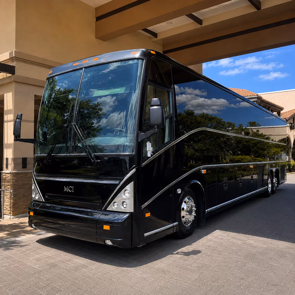 charter bus rentals for fort lauderdale airport and port everglades groups