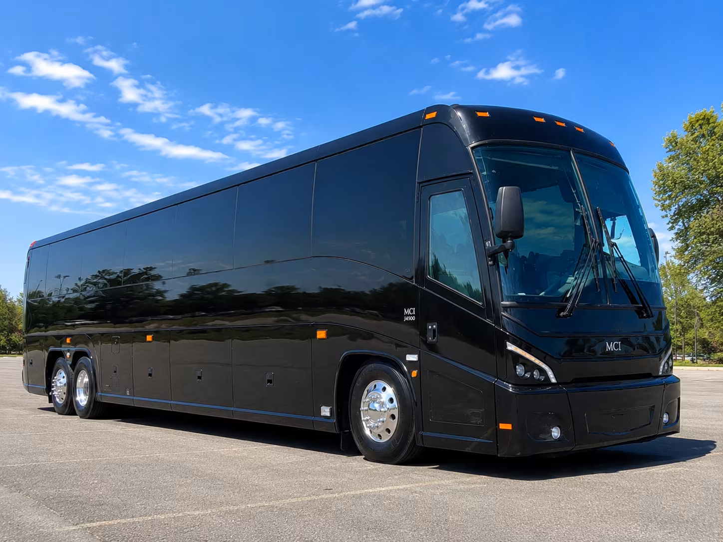 military shuttle buses serving port everglades and nsb fort lauderdale