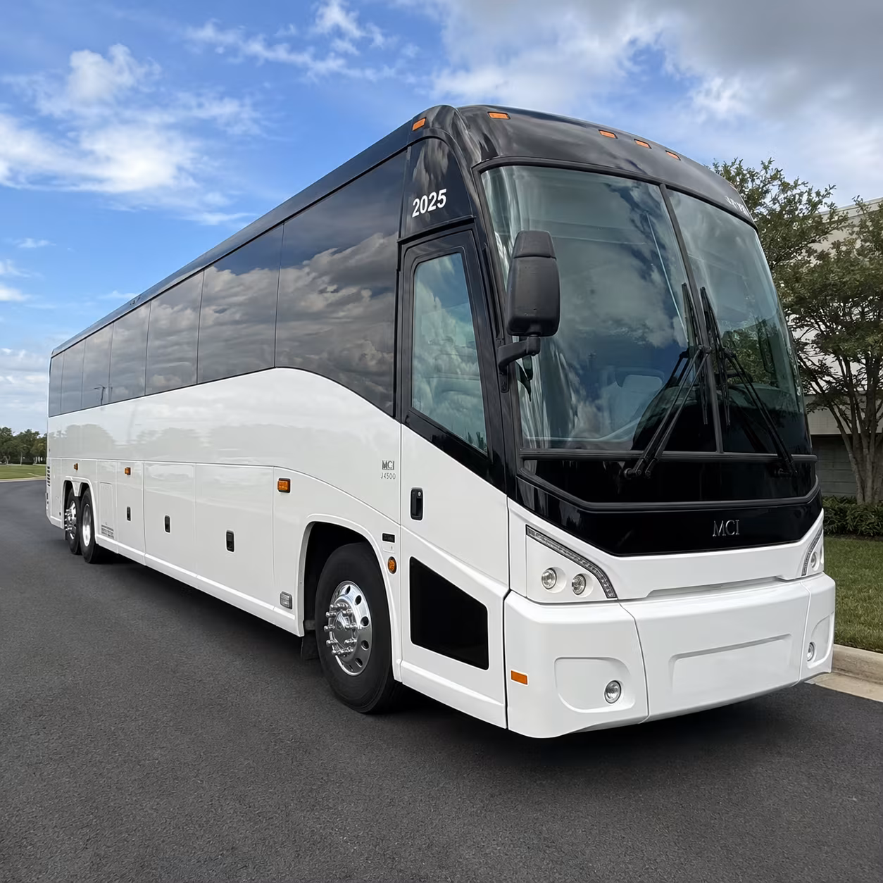 shuttle buses for broward county business parks and office campuses